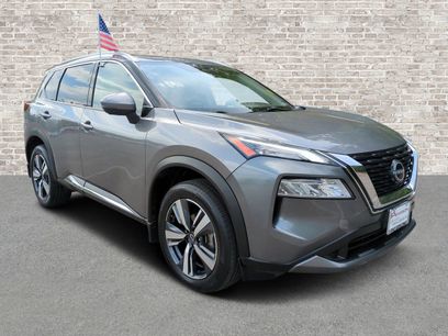 Used 2023 Nissan Rogue SL