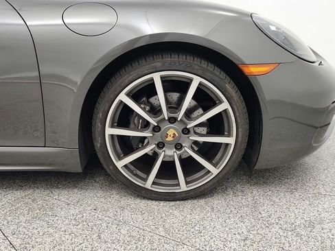 Used 2017 Porsche 718 Boxster RWD image 30