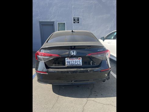 Used 2024 Honda Civic Sport image 5