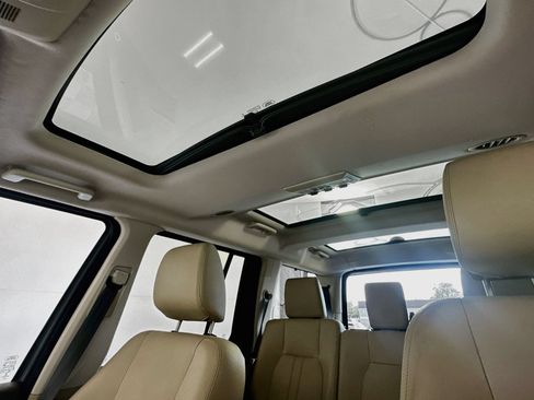 Used 2013 Land Rover LR4 HSE AWD/4WD image 22
