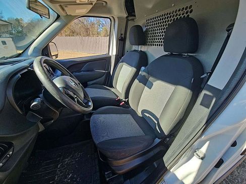 Used 2019 RAM ProMaster City Tradesman image 5