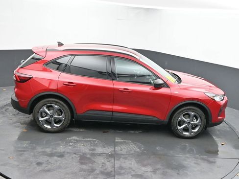 Used 2025 Ford Escape ST-Line w/ Cold Weather Package image 22