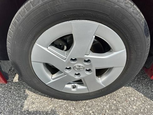 Used 2010 Toyota Prius Two FWD image 46