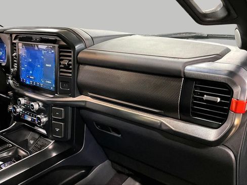 Used 2025 Ford F150 Raptor AWD/4WD image 17