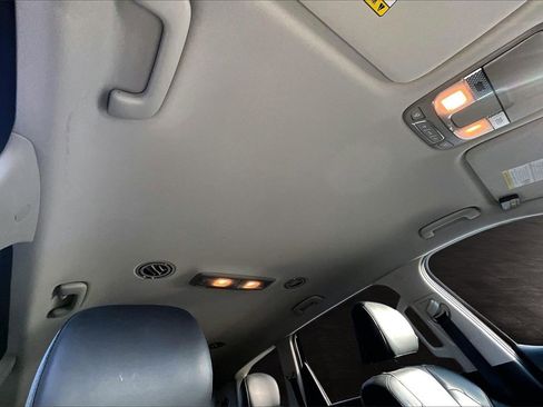 Used 2020 Kia Telluride LX image 10