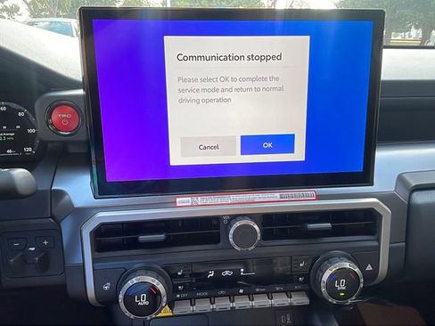 New 2025 Toyota Tacoma TRD Off-Road image 26