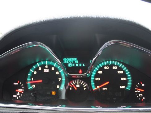 Used 2017 Chevrolet Traverse LT w/ Style and Technology Package image 31