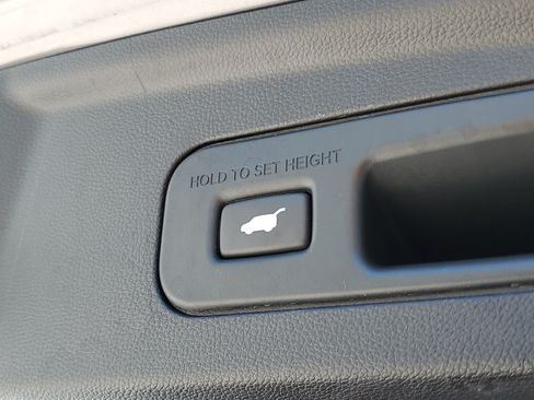 Used 2023 Acura MDX Type S AWD/4WD image 12