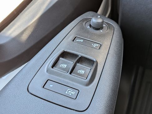New 2026 RAM ProMaster 2500 w/ Convenience Group FWD image 23