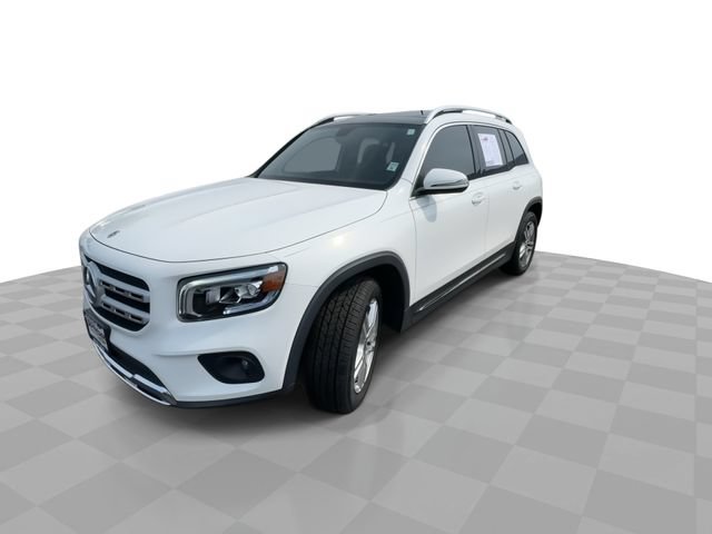 Used 2023 Mercedes-Benz GLB 250 4MATIC image 4