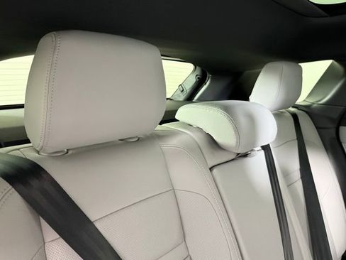 Certified 2026 Land Rover Range Rover Evoque S image 26