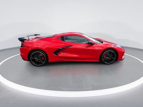 Used 2020 Chevrolet Corvette Stingray Preferred Cpe w/ 2LT Preferred Equipment Group RWD image 9
