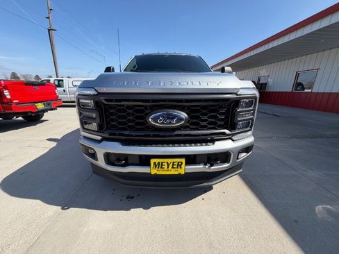 Used 2023 Ford F250 XL w/ STX Appearance Package image 3