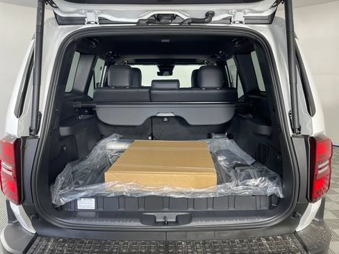 New 2027 Toyota Land Cruiser w/ Premium Package AWD/4WD image 10