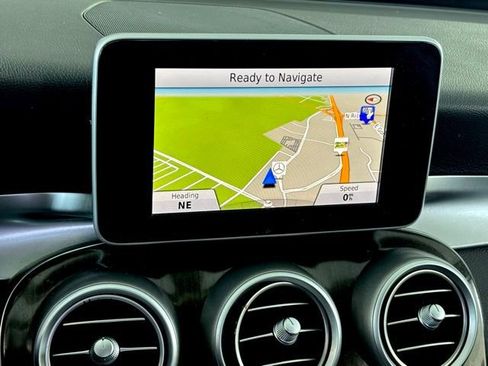 Used 2015 Mercedes-Benz C 300 Sedan image 19