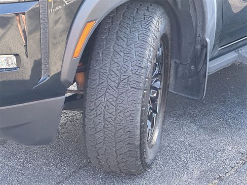 Used 2024 Nissan Frontier Pro-X w/ Technology Package image 25