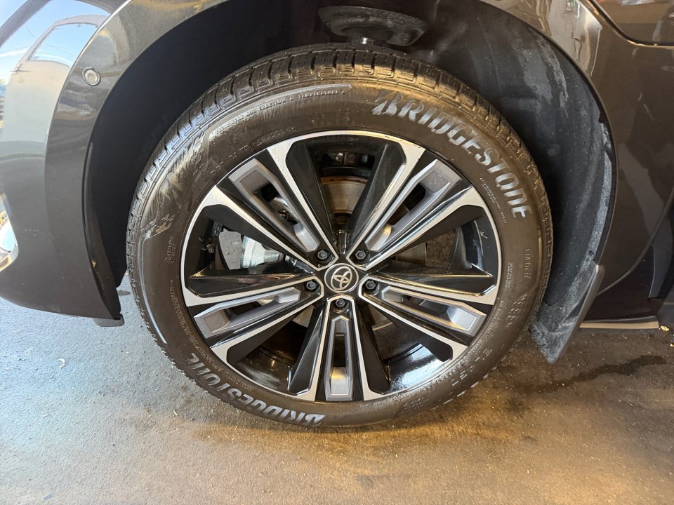 Certified 2024 Toyota bZ4X AWD w/ Weather Package image 31