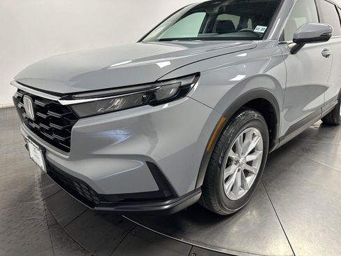 Used 2023 Honda CR-V EX image 7