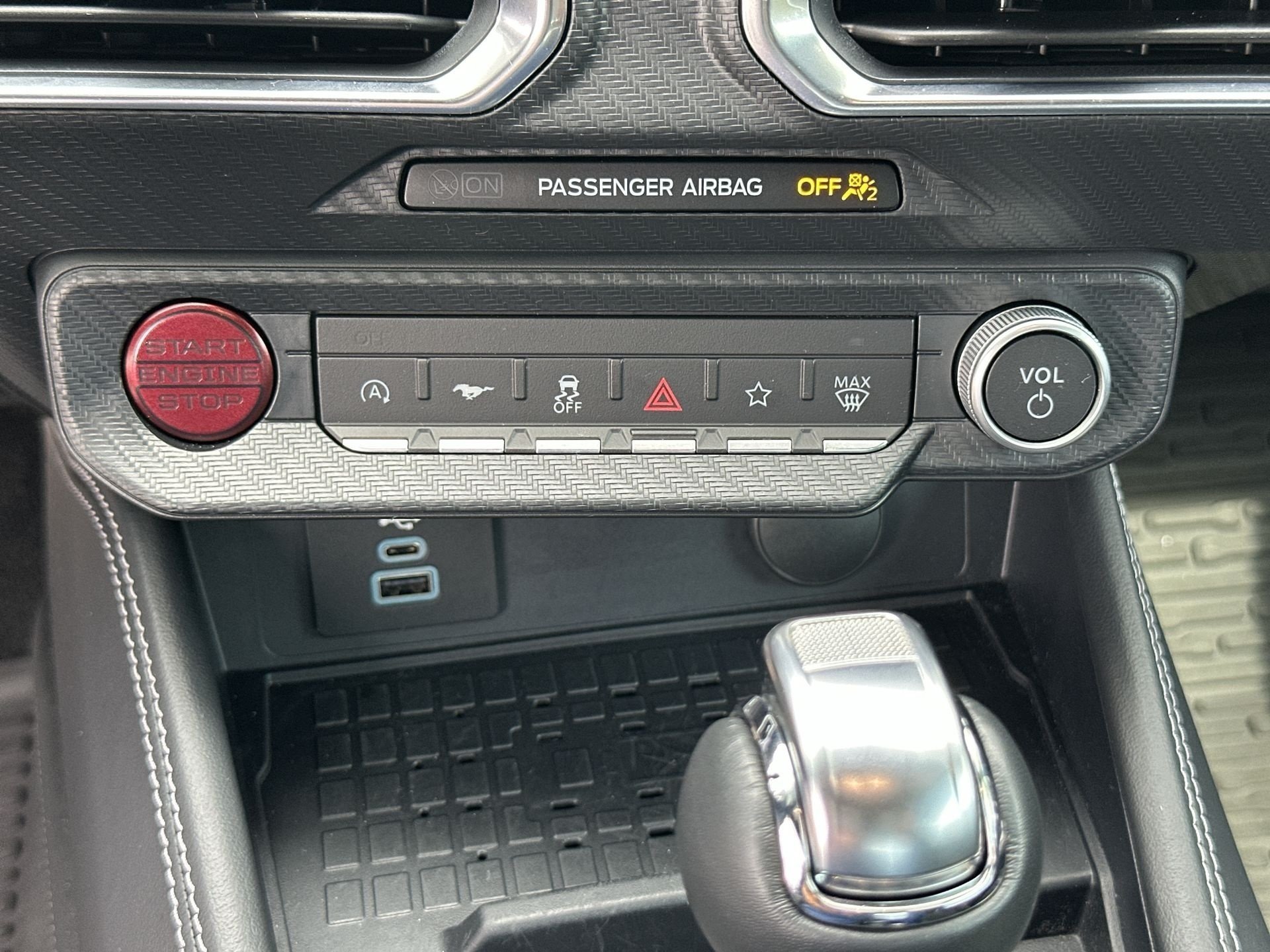 Used 2024 Ford Mustang GT Premium RWD image 34