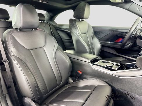 Used 2024 BMW 230i Coupe w/ Premium Package RWD image 35