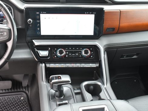 Used 2022 GMC Sierra 1500 Denali w/ Technology Package image 20