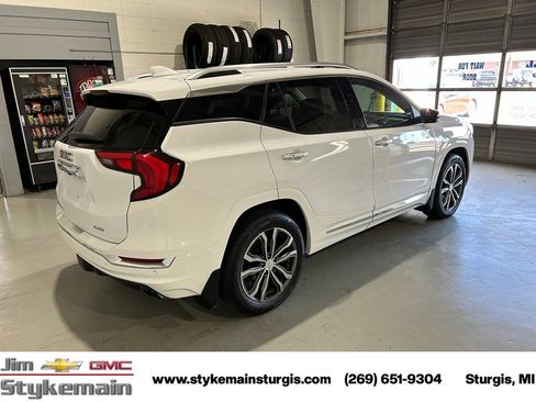 Used 2020 GMC Terrain Denali AWD/4WD image 9