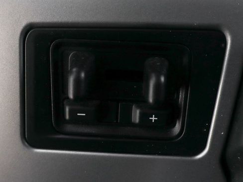 Used 2022 Ford F550 2WD SuperCab Super Duty image 42