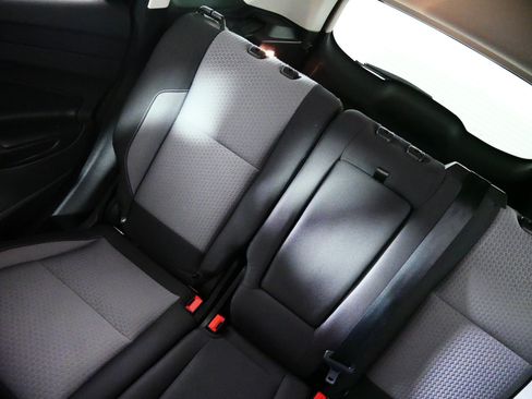 Used 2019 Ford Escape SE AWD/4WD image 12