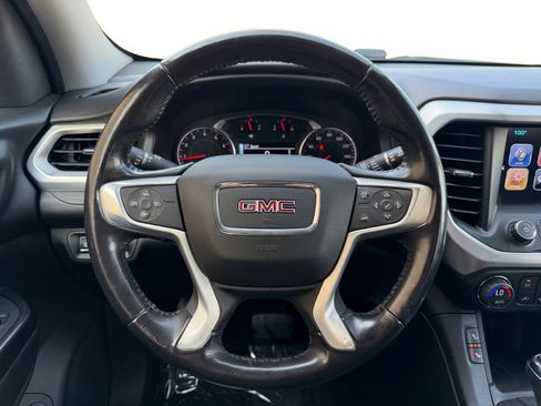 Used 2018 GMC Acadia SLT AWD/4WD image 25