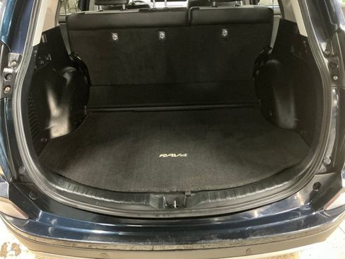 Used 2017 Toyota RAV4 Limited w/ Carpet Mat Package AWD/4WD image 28