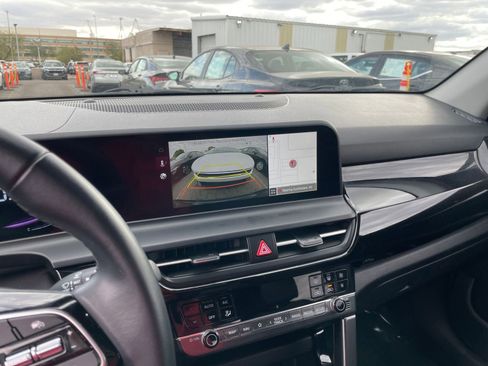 Used 2025 Kia Seltos S image 24