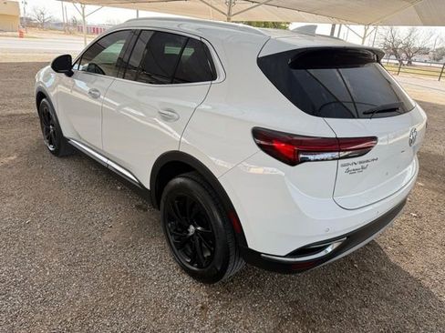 Used 2023 Buick Envision Essence image 6