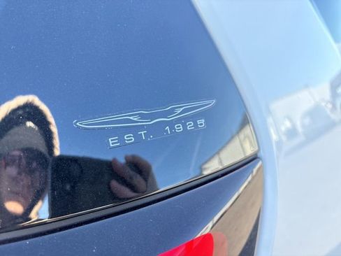 New 2026 Chrysler Pacifica Select image 12