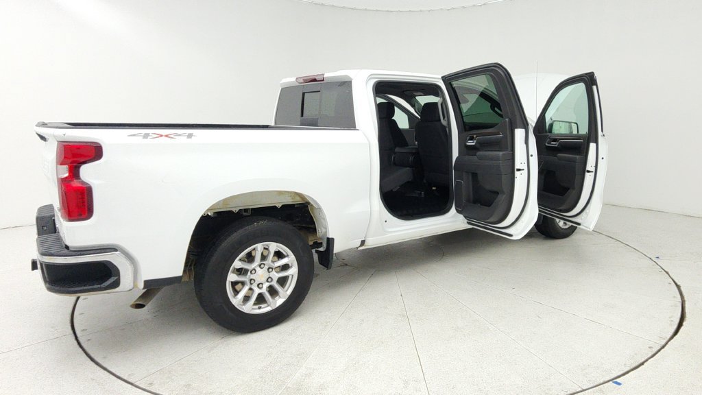 Certified 2025 Chevrolet Silverado 1500 LT w/ Safety Package AWD/4WD image 12