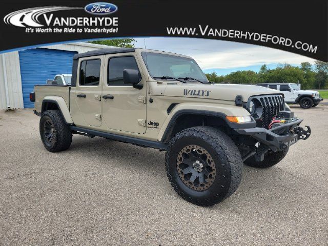 Used 2022 Jeep Gladiator Sport AWD/4WD image 1