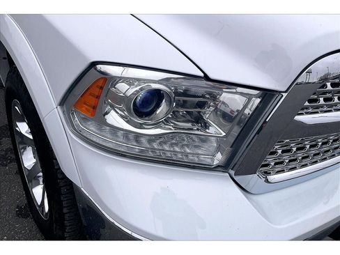 Used 2018 RAM 1500 Laramie w/ Convenience Group image 29