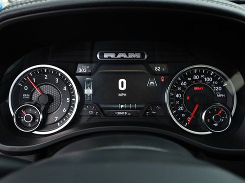 Used 2025 RAM 1500 Laramie RWD image 12