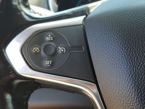 Used 2018 Chevrolet Traverse LT w/ LPO, Floor Liner Package AWD/4WD image 13