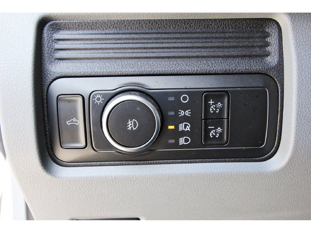 Used 2026 Ford F250 XL w/ STX Appearance Package AWD/4WD image 24