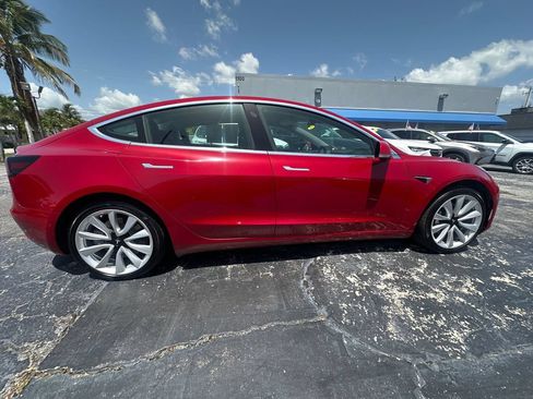 Used 2019 Tesla Model 3 Long Range RWD image 7