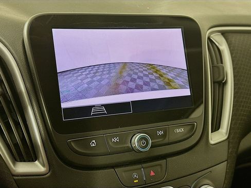 Used 2023 Chevrolet Malibu LT image 19