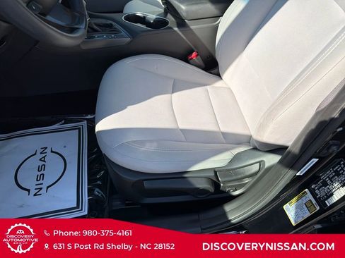 Used 2015 Kia Optima LX FWD image 12