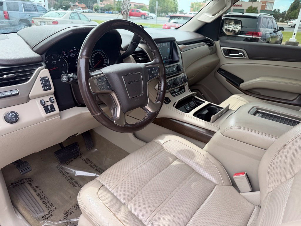 Used 2018 GMC Yukon Denali w/ Open Road Package RWD image 12