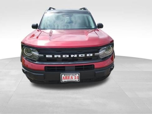 Used 2021 Ford Bronco Sport Outer Banks w/ Outer Banks Package (96D) image 9