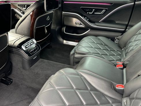 Used 2024 Mercedes-Benz Maybach S 580 4MATIC image 29