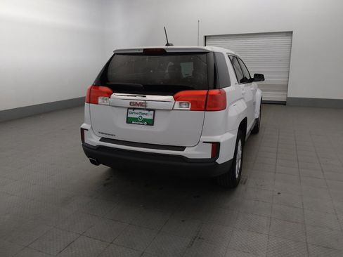 Used 2017 GMC Terrain SLE FWD image 7