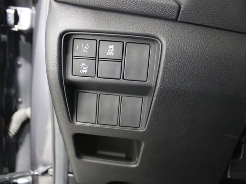 Used 2019 Honda CR-V EX image 8