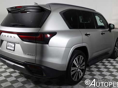 Used 2023 Lexus LX 600 4WD w/ Appearance Package image 5