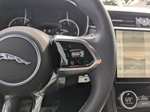 Used 2023 Jaguar F-PACE S image 20