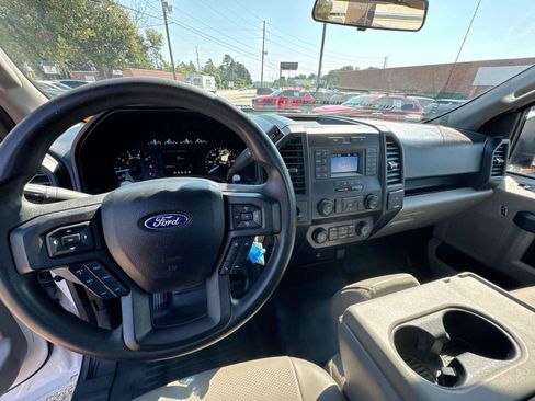 Used 2020 Ford F150 XL w/ Equipment Group 101A Mid RWD image 2